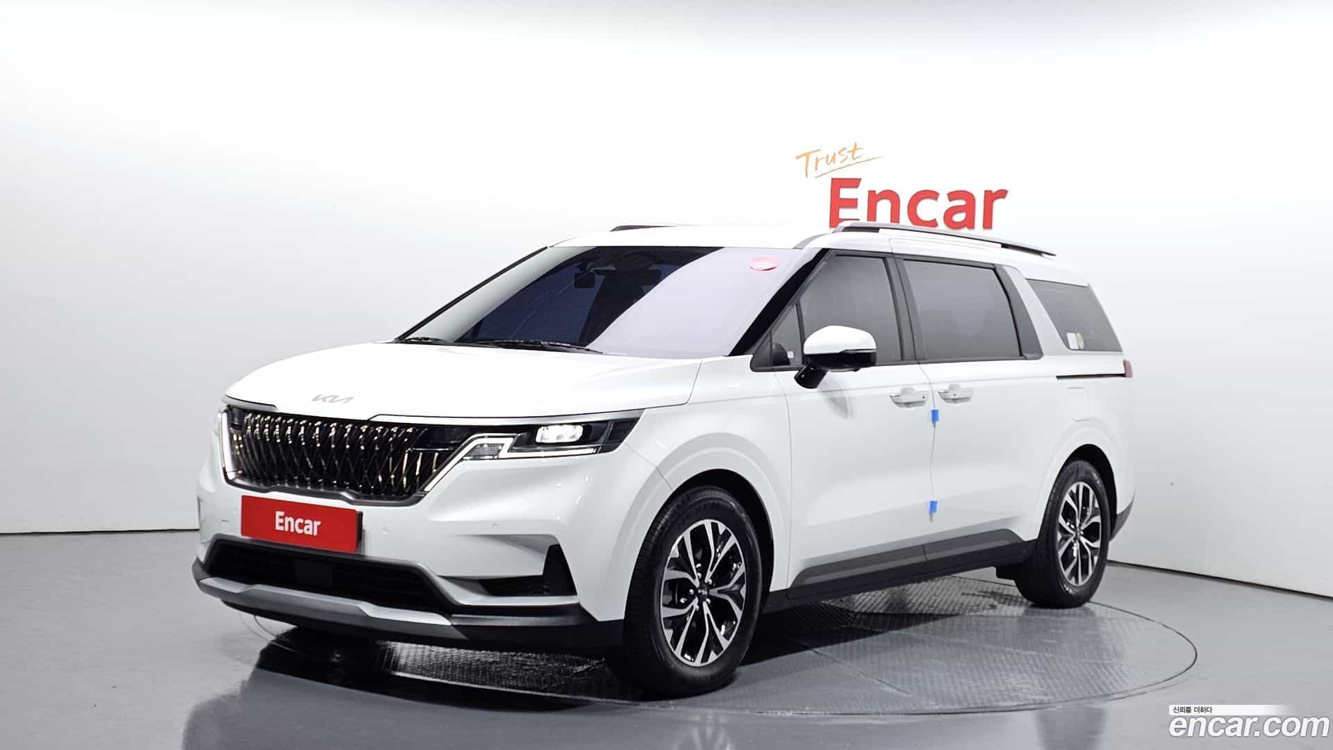 Canival Kia 2023.1-OUTER-001