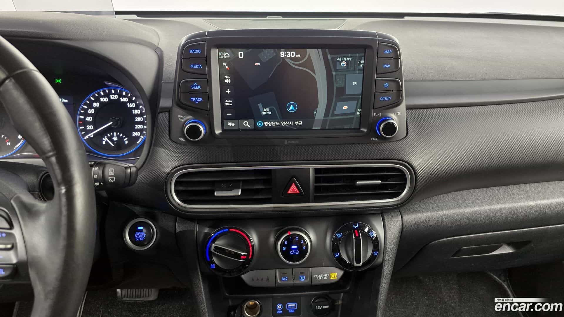 Kona Hyundai 2018.8-OPTION-020