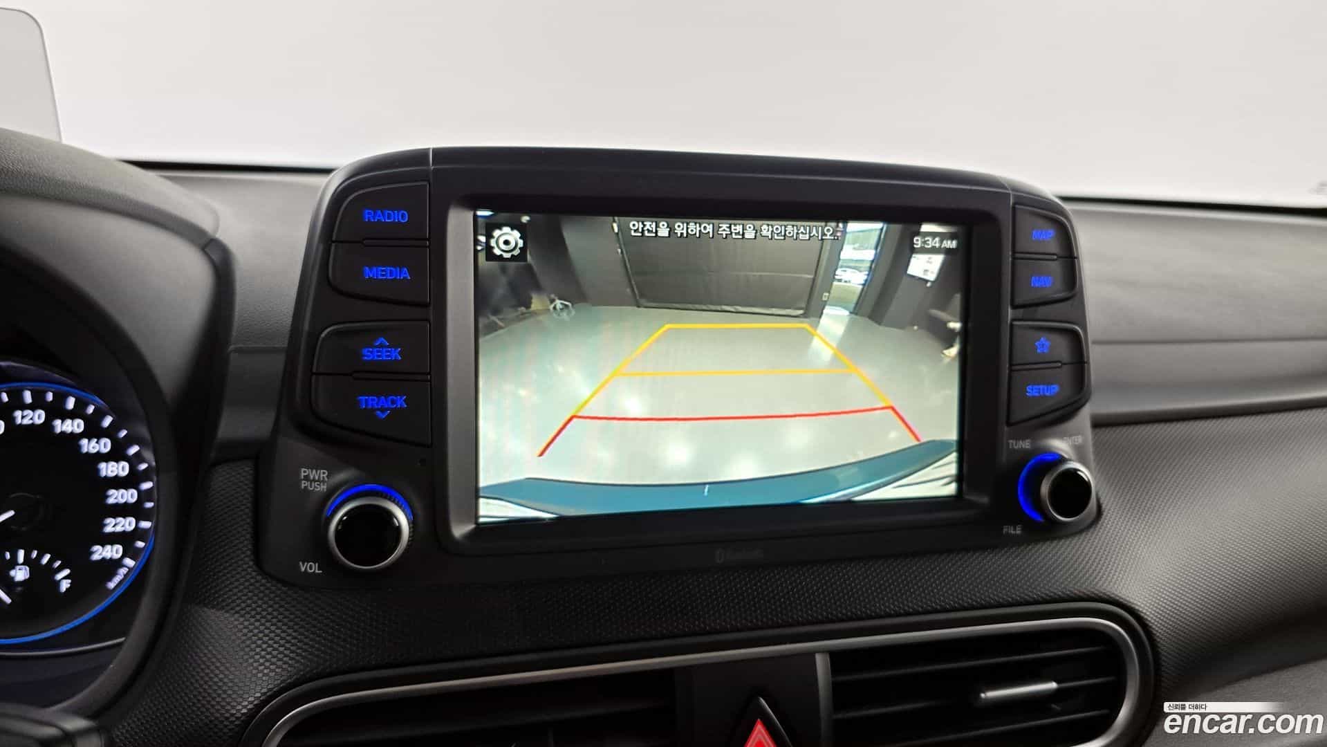 Kona Hyundai 2018.8-OPTION-021