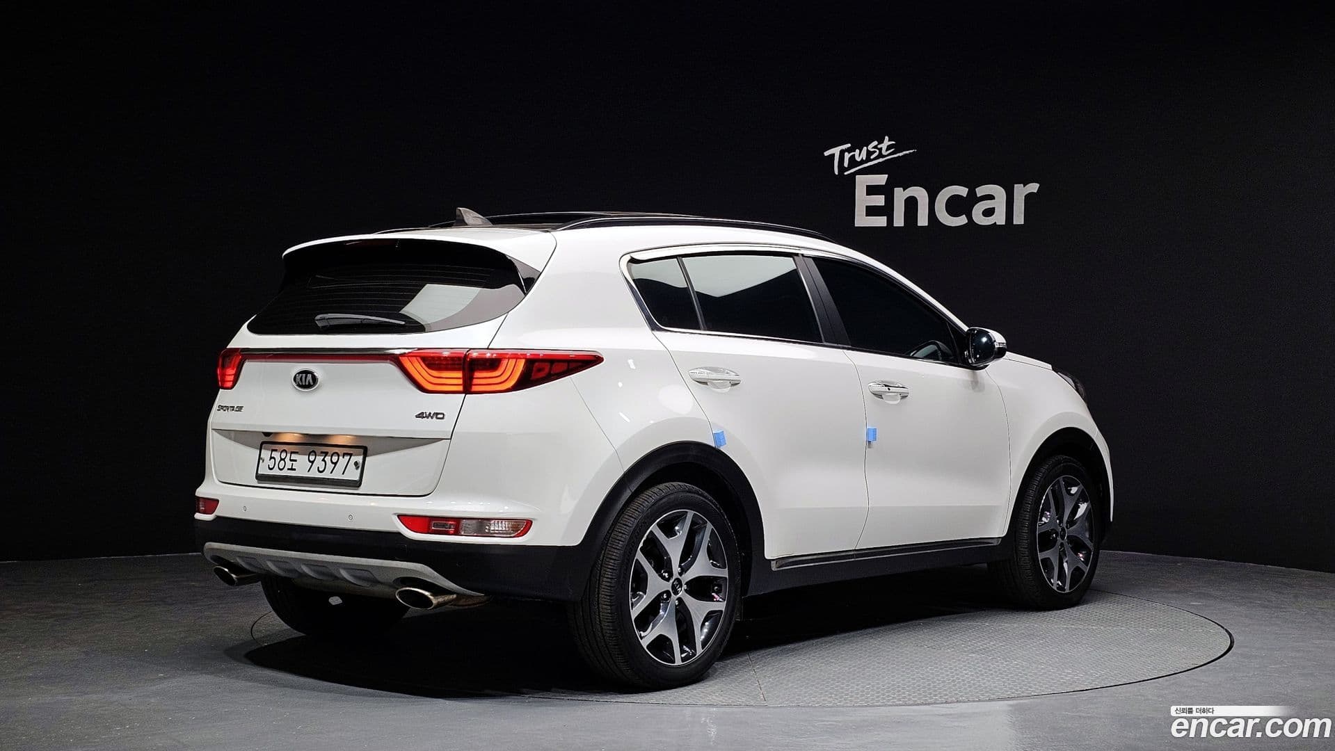 Main__Slider__Photo:Sportage Kia 2017.5-0