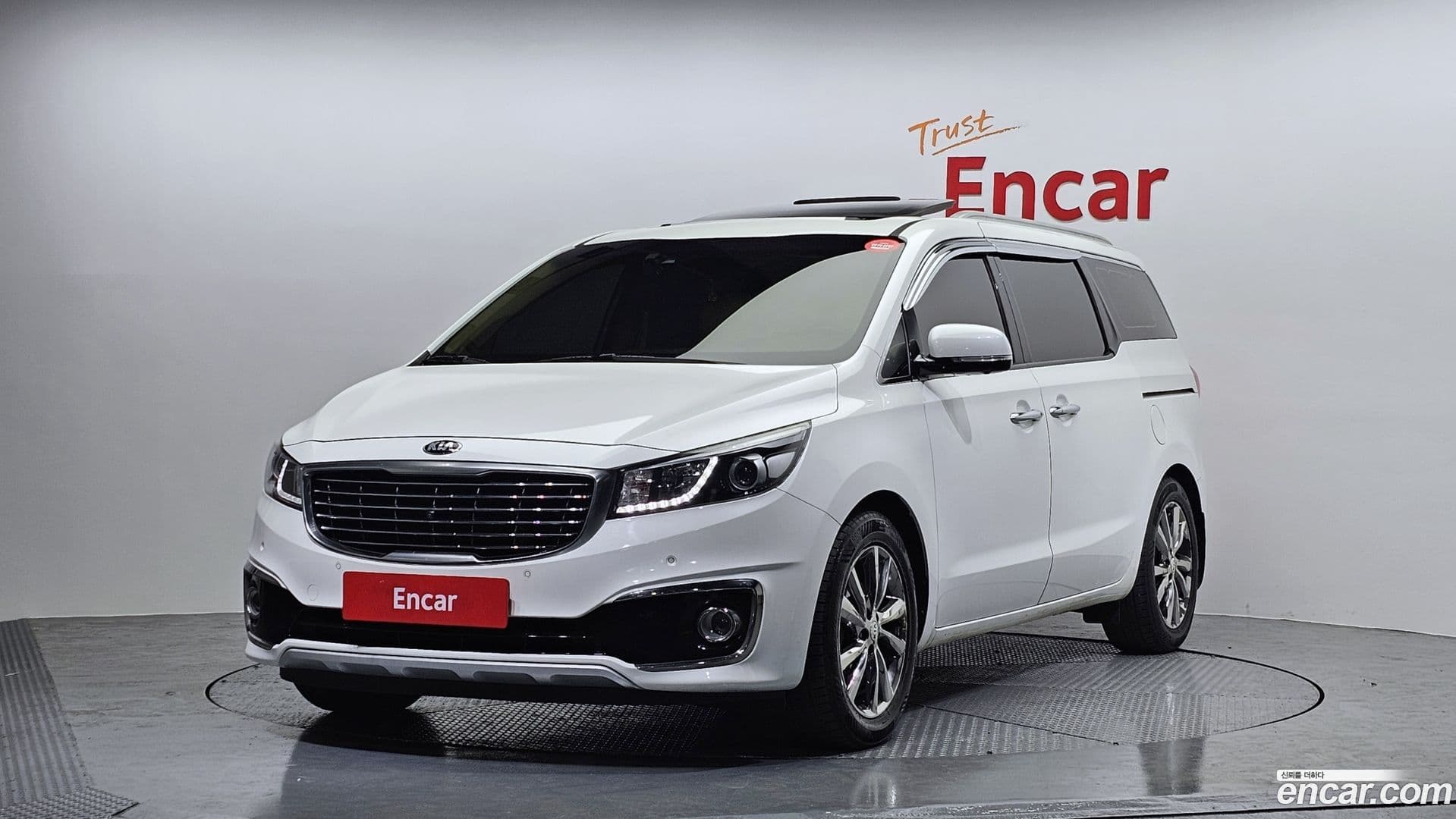 Main__Slider__Photo:Canival Kia 2016.5-0