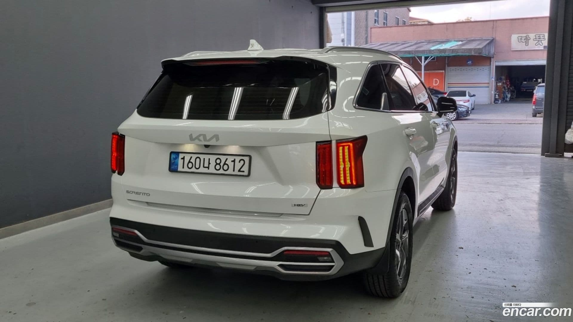 Main__Slider__Photo:Sorento Kia 2023.2-0