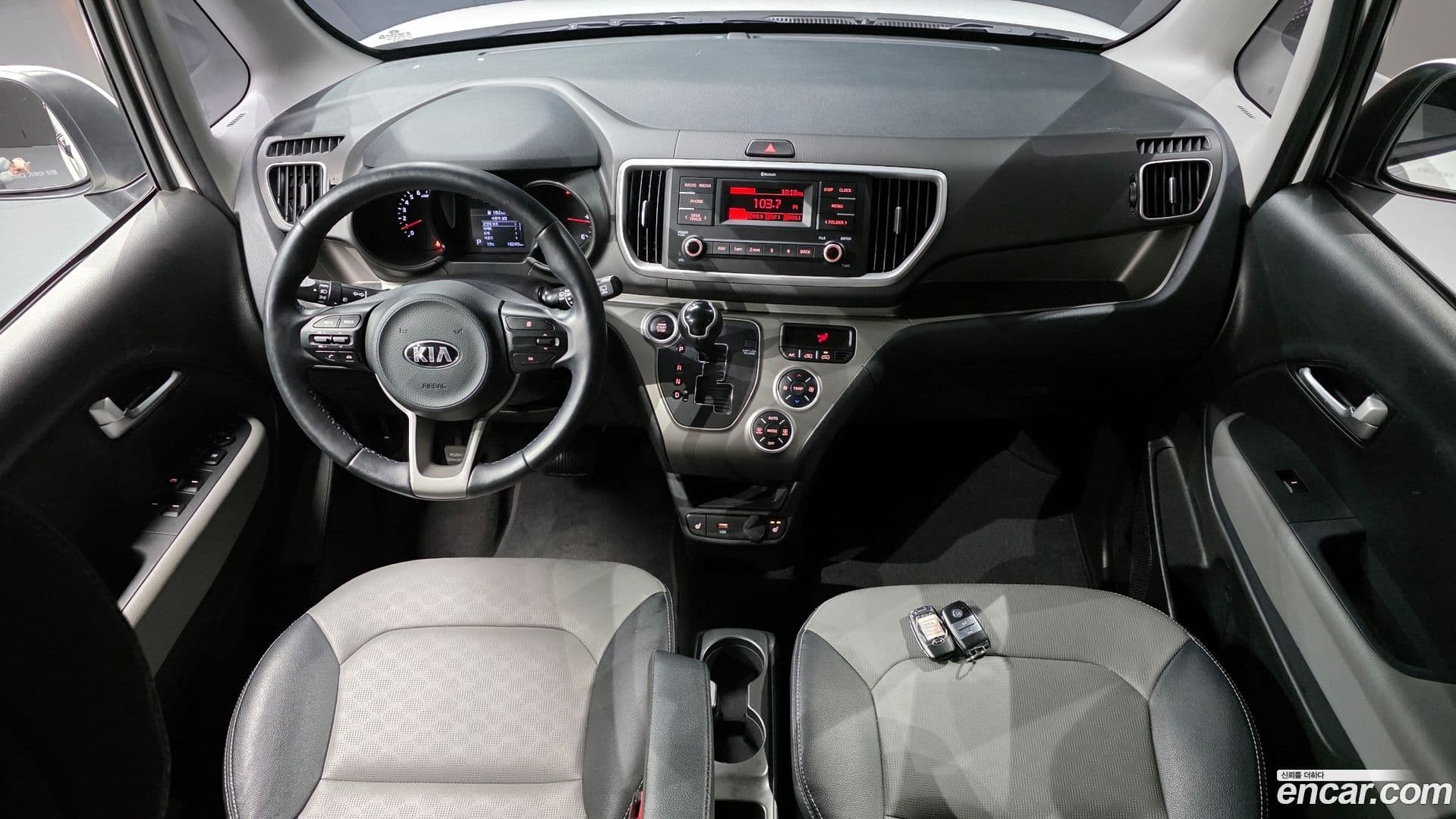 Main__Slider__Photo:RAY Kia 2021.3-6