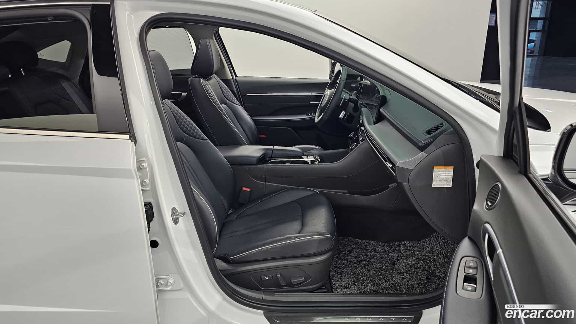Sonata Hyundai 2023.9-INNER-010