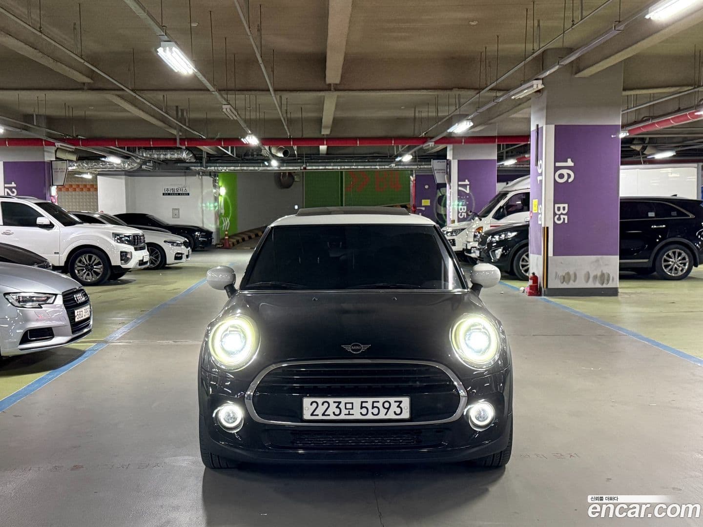 Main__Slider__Photo:Cooper Mini 2020.5-0