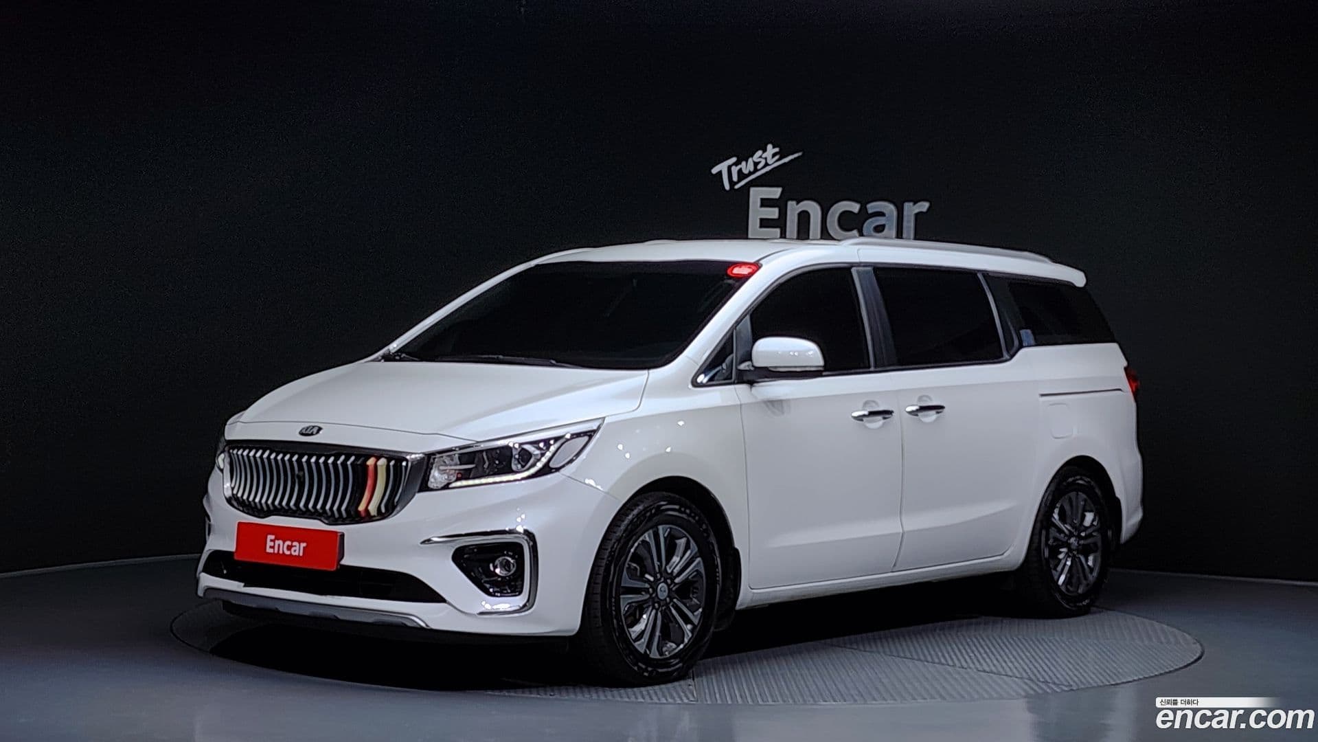Main__Slider__Photo:Canival Kia 2020.2-0
