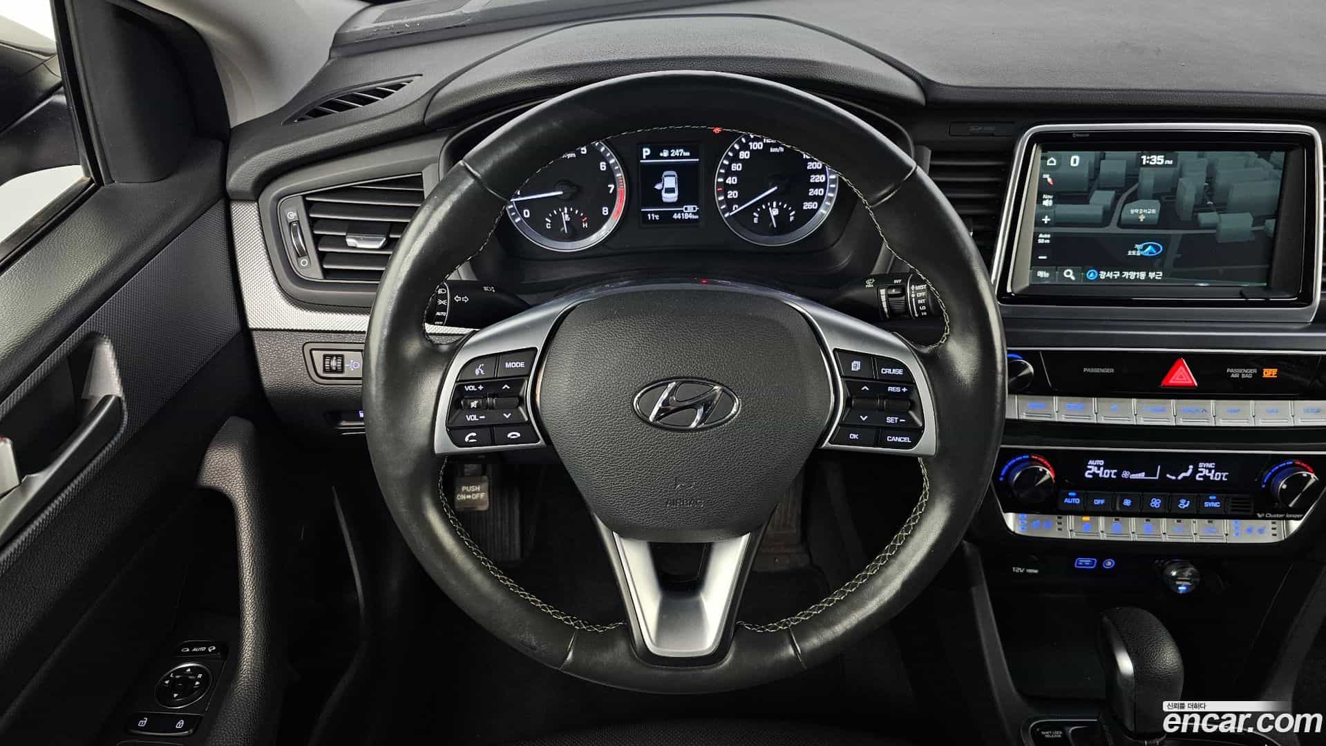 Sonata Hyundai 2018.9-OPTION-017