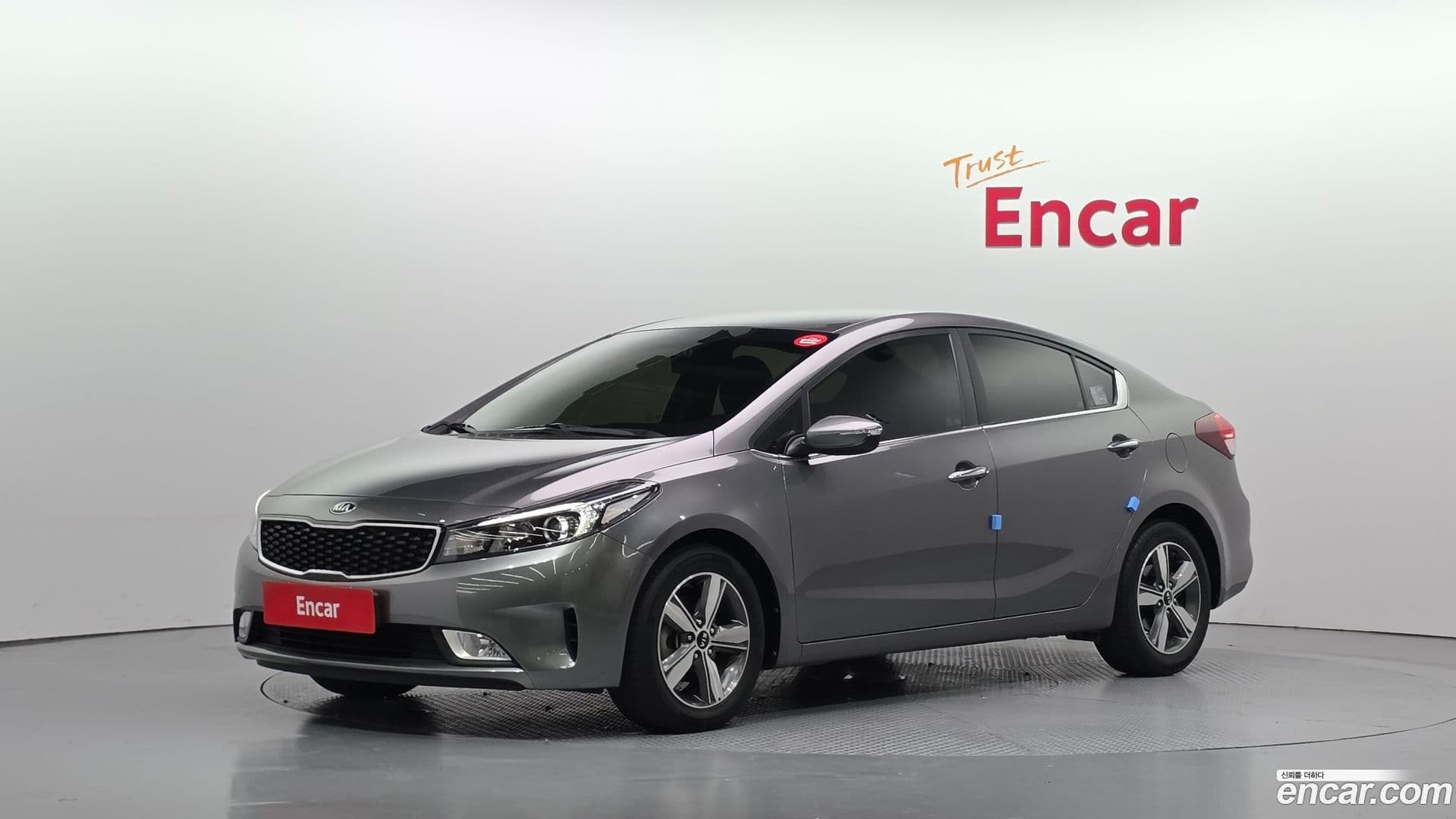 Main__Slider__Photo:K3 Kia 2018.1-0