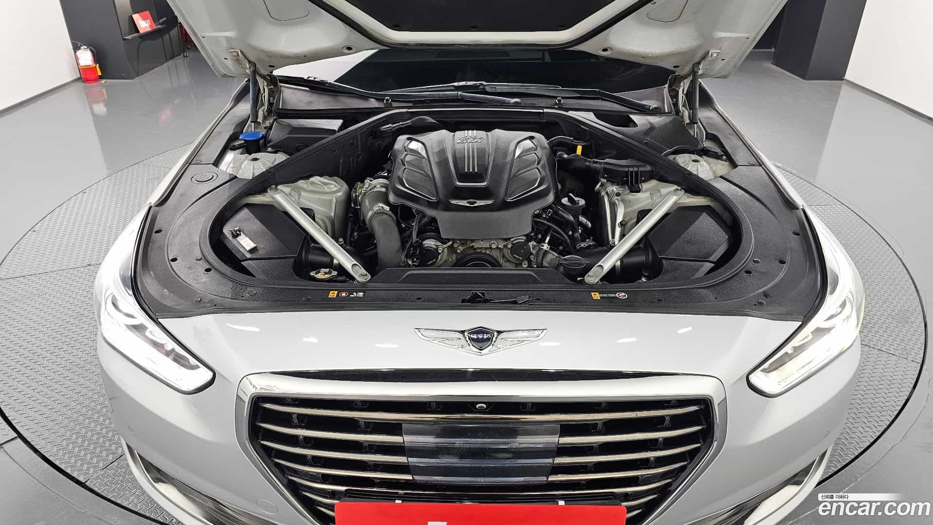 EQ900 Genesis 2017.6-INNER-6