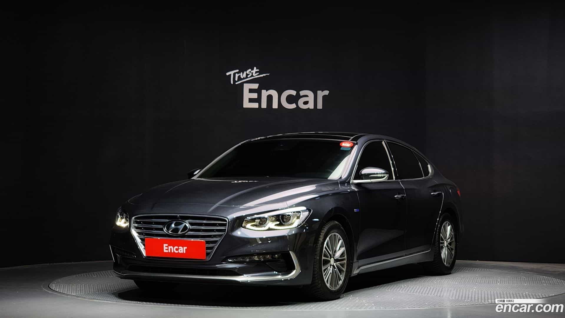 Grandeur Hyundai 2018.9-OUTER-001