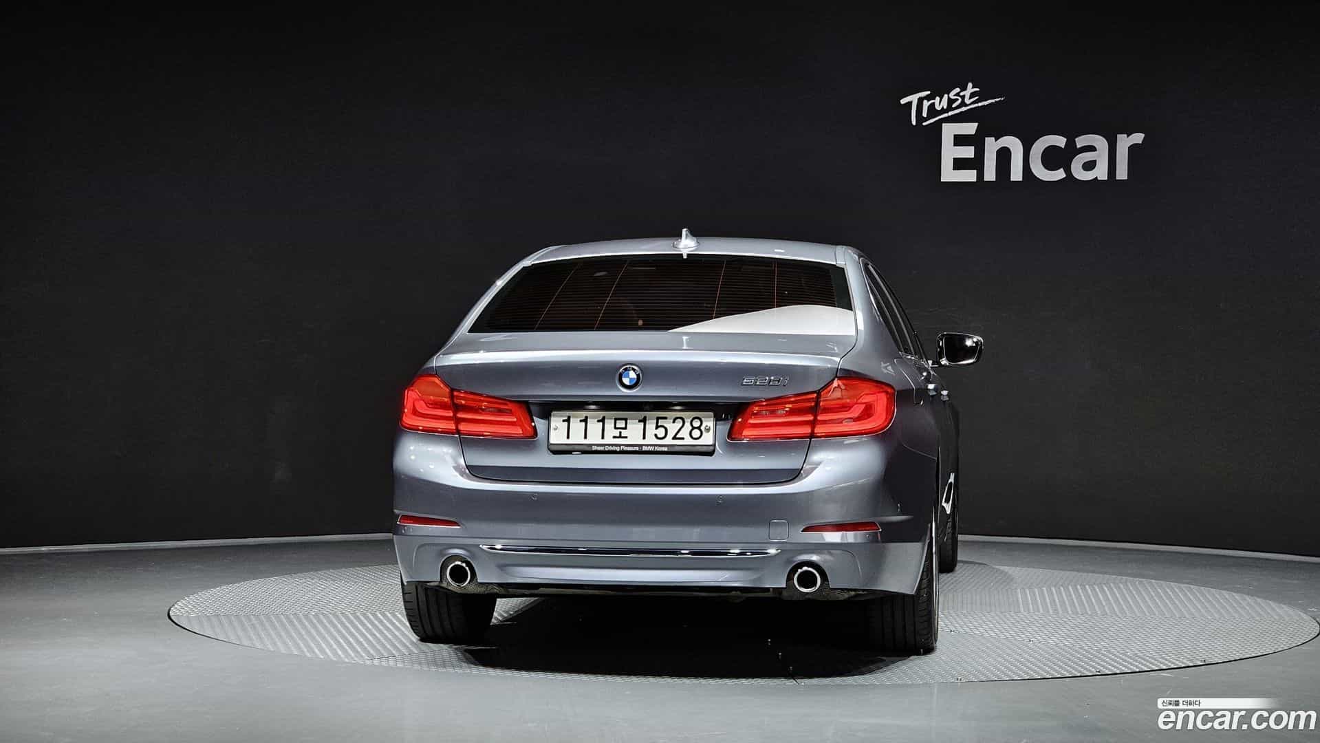 5-Series BMW 2019.10-OUTER-4