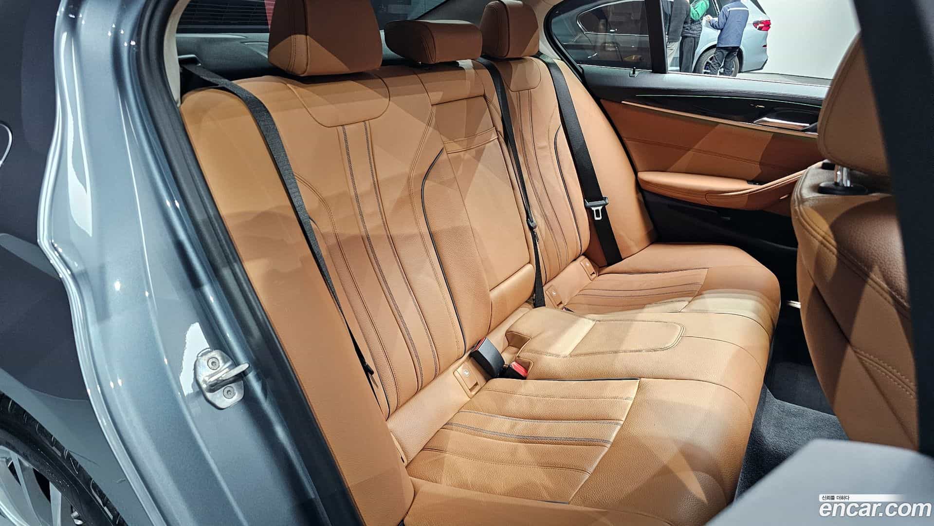 5-Series BMW 2019.10-OPTION-16