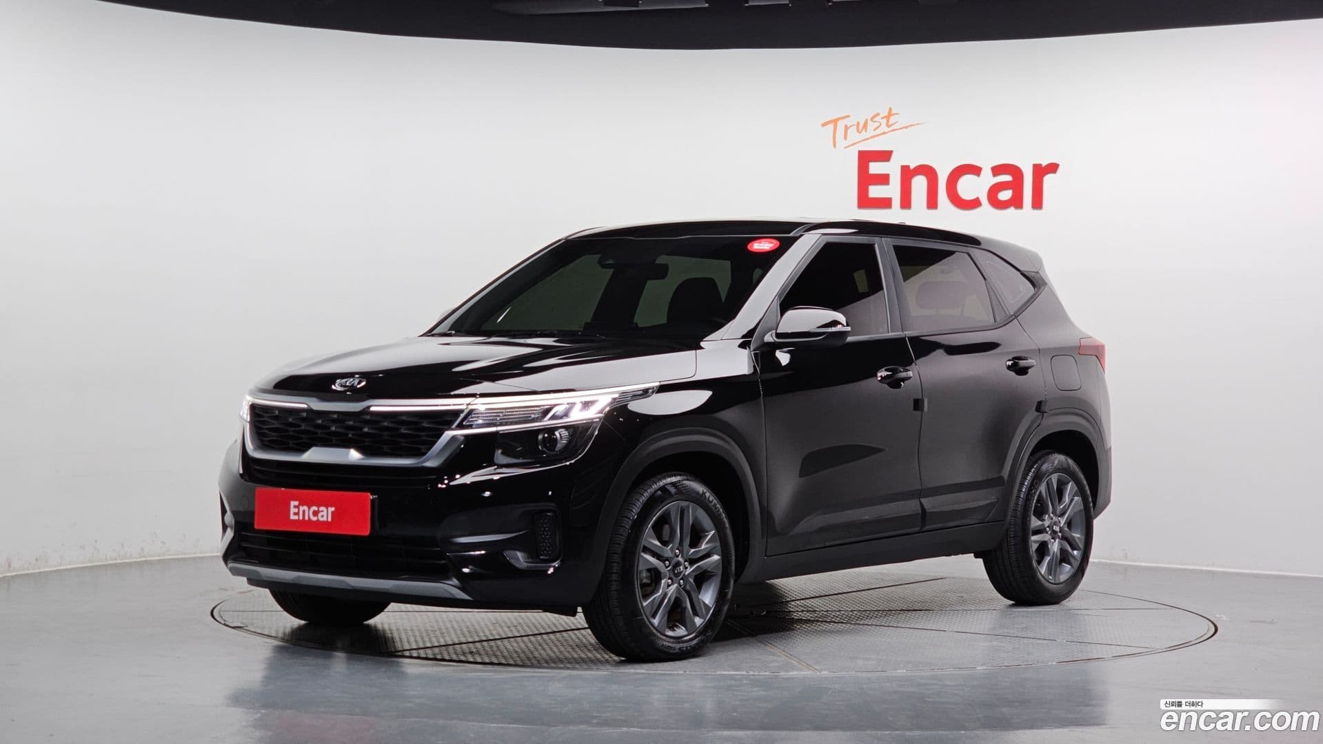 Main__Slider__Photo:Seltos Kia 2019.9-0