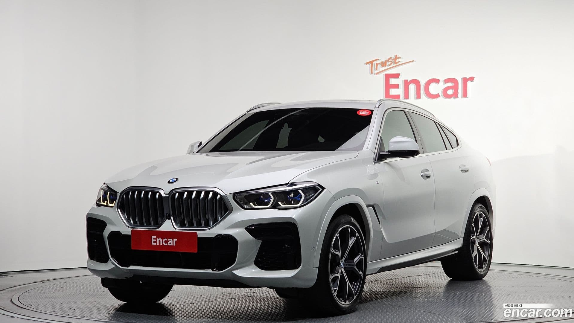 Main__Slider__Photo:X6 BMW 2022.1-0