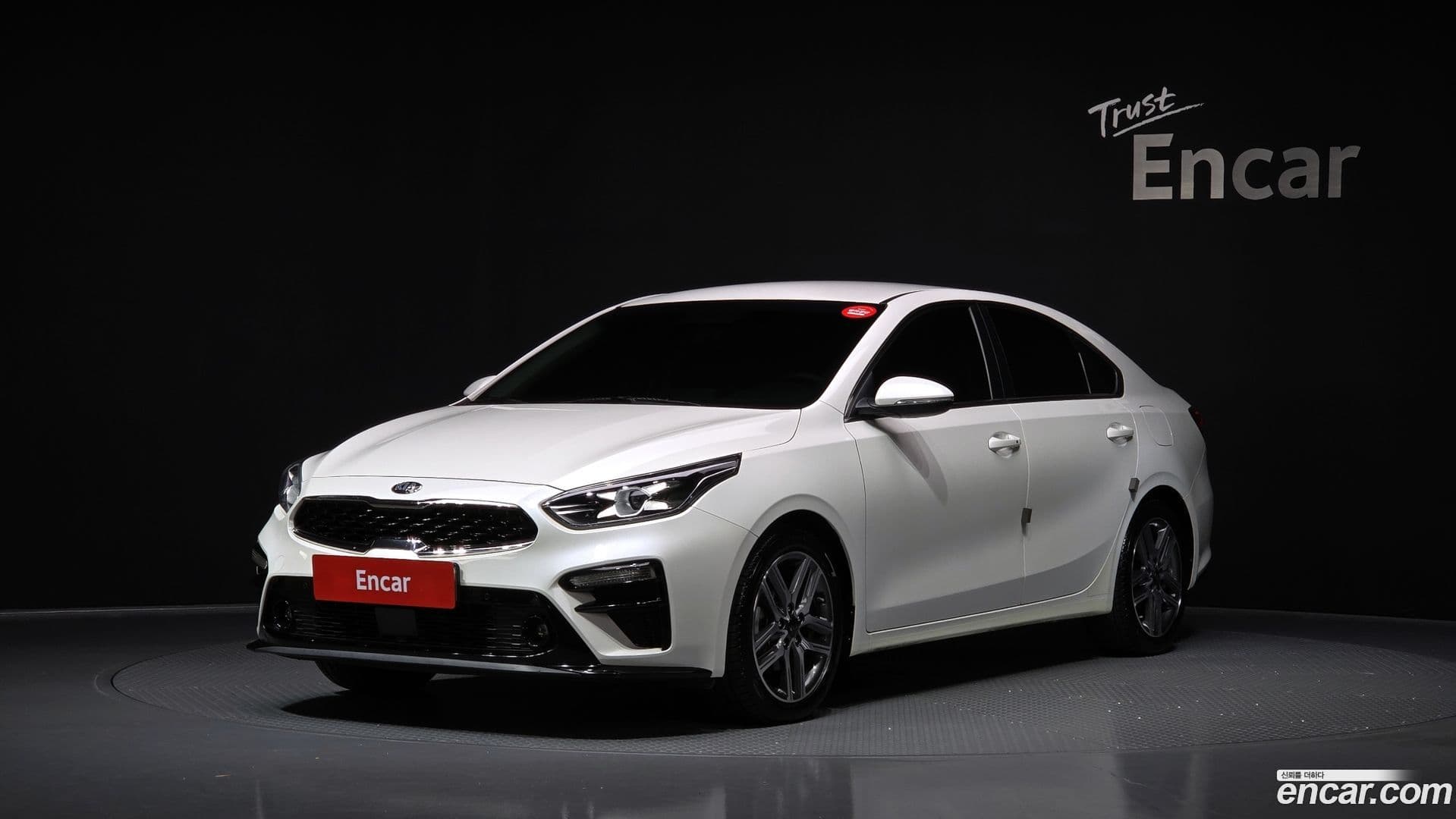 Main__Slider__Photo:K3 Kia 2018.4-0