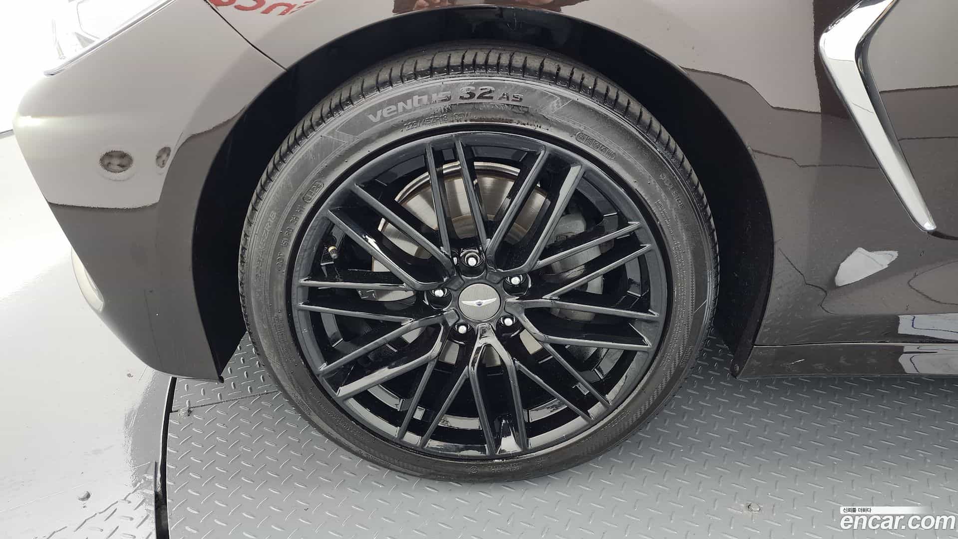 G70 Genesis 2018.8-OUTER-005