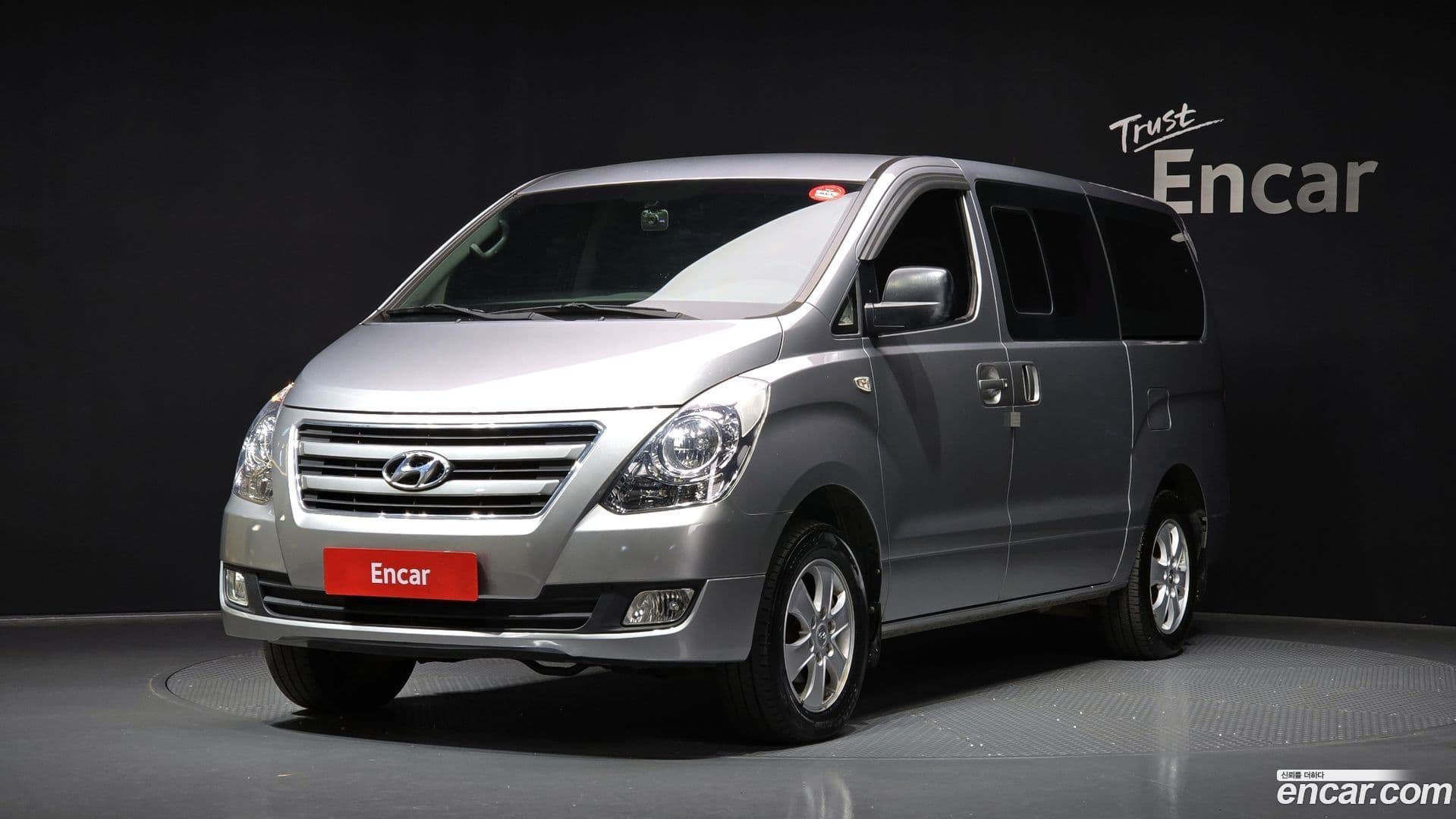 Main__Slider__Photo:Starex Hyundai 2017.0-0