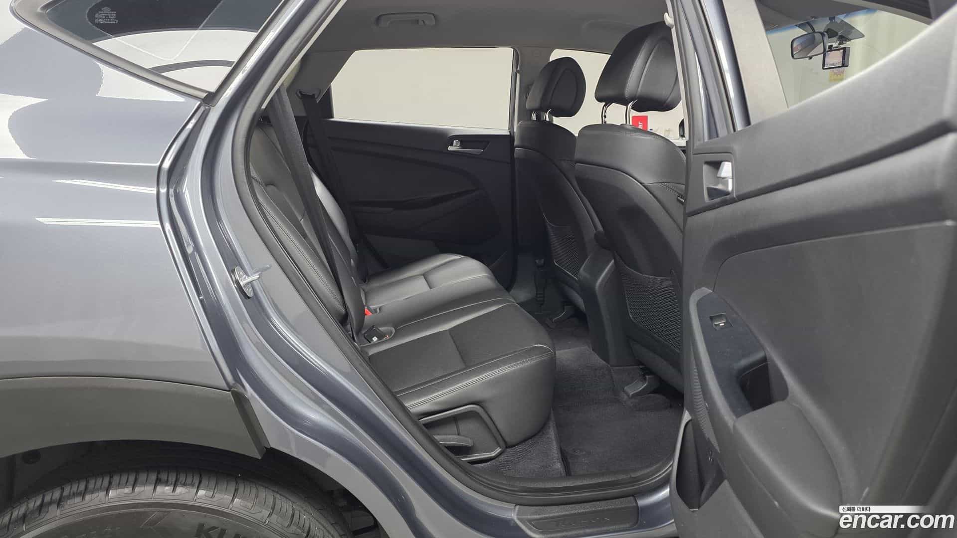 Tucson Hyundai 2017.3-OPTION-16