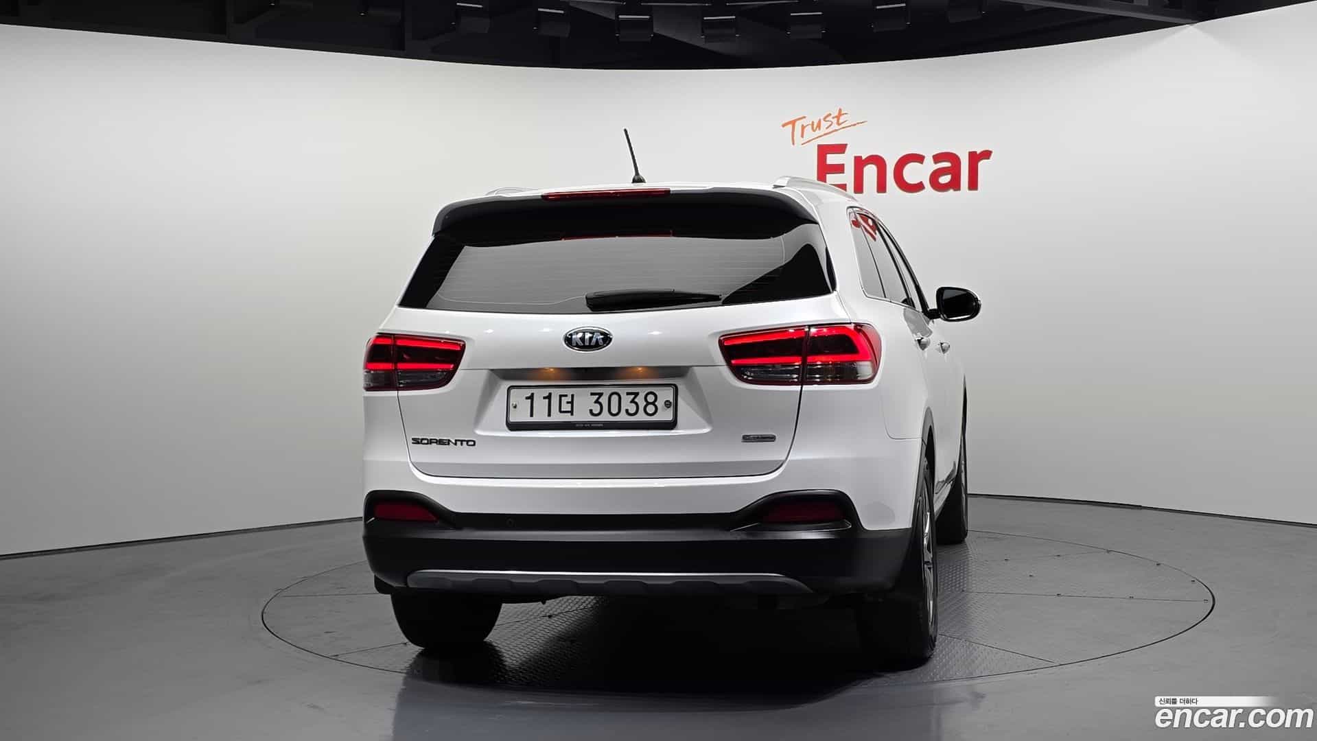 Sorento Kia 2017.3-OUTER-4