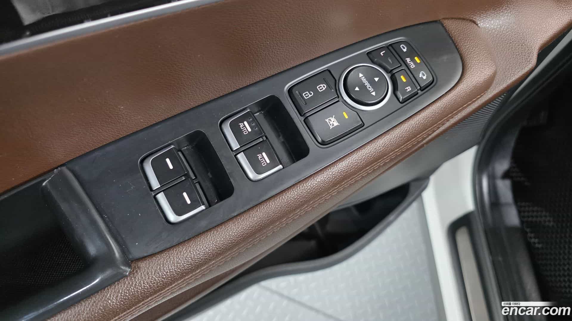Sorento Kia 2017.3-OPTION-16