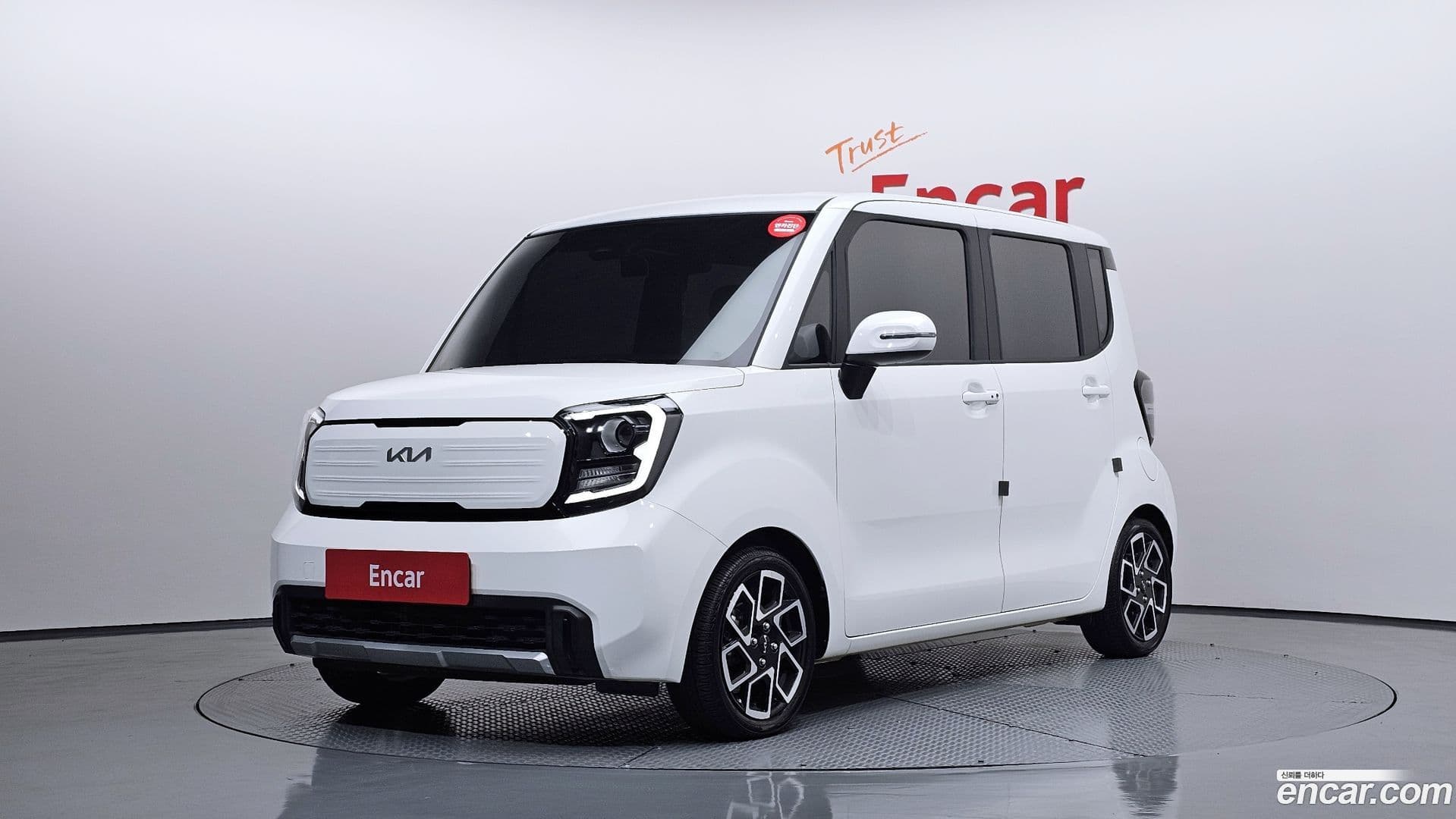 Main__Slider__Photo:RAY Kia 2024.10-0