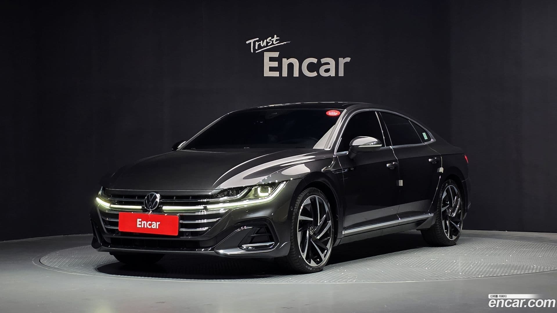 Main__Slider__Photo:Arteon Volkswagen 2022.8-0