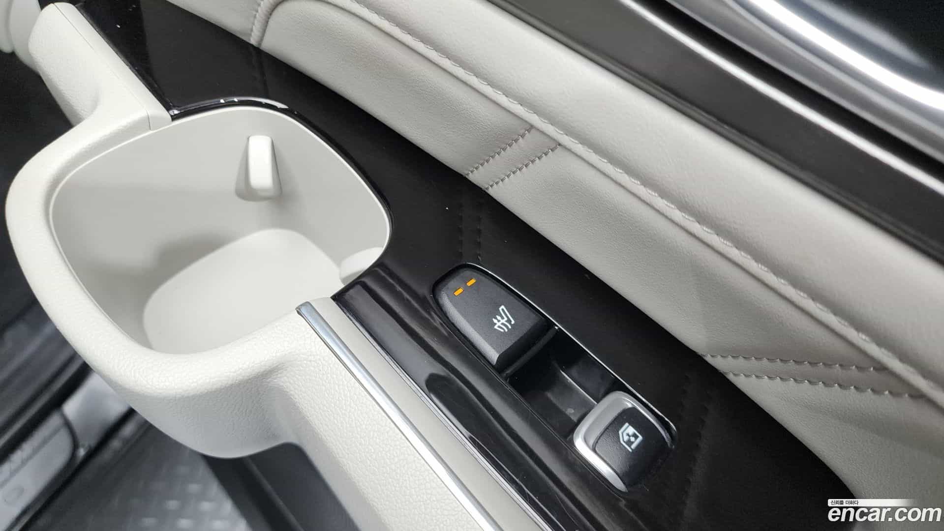 Sorento Kia 2022.2-OPTION-23