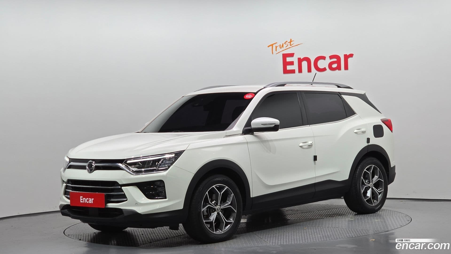 Main__Slider__Photo:KORANDO KG Mobility 2019.2-0