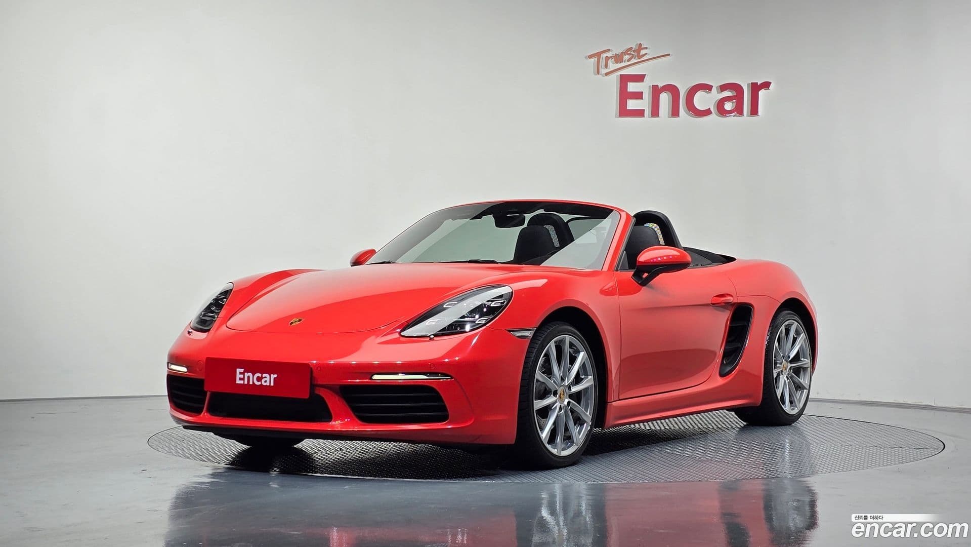 Main__Slider__Photo:718 Porsche 2017.6-0