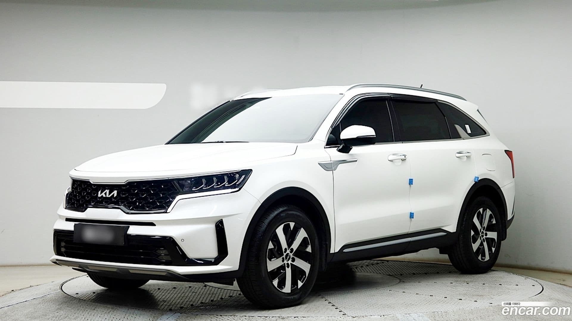 Main__Slider__Photo:Sorento Kia 2021.10-0