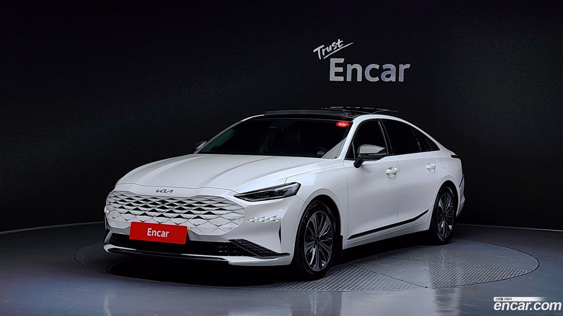 Main__Slider__Photo:K8 Kia 2021.4-0