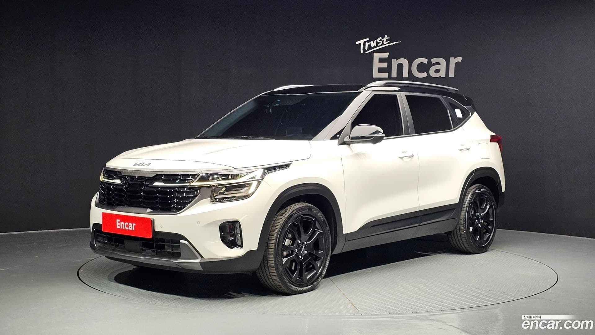 Main__Slider__Photo:Seltos Kia 2023.0-0