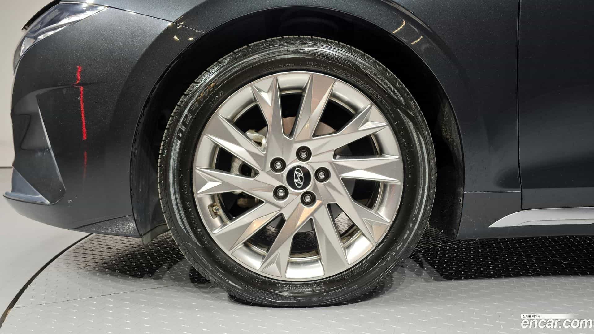 Grandeur Hyundai 2021.2-OUTER-005
