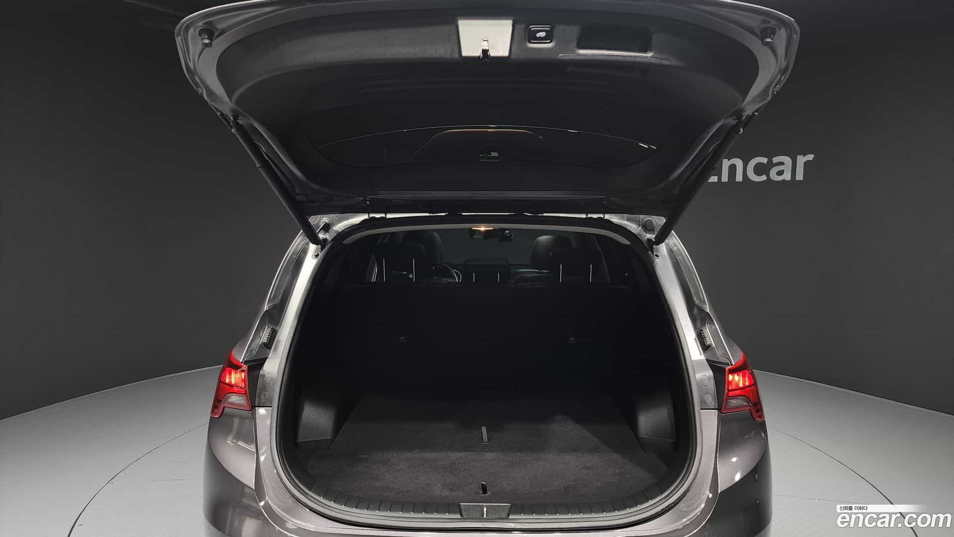 Santafe Hyundai 2021.0-OPTION-24