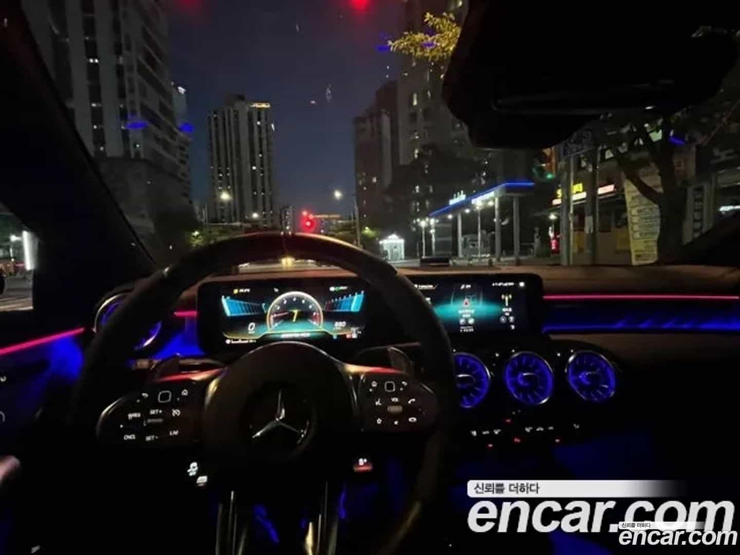 CLA-Class Mercedes-Benz 2020.9-OPTION-016