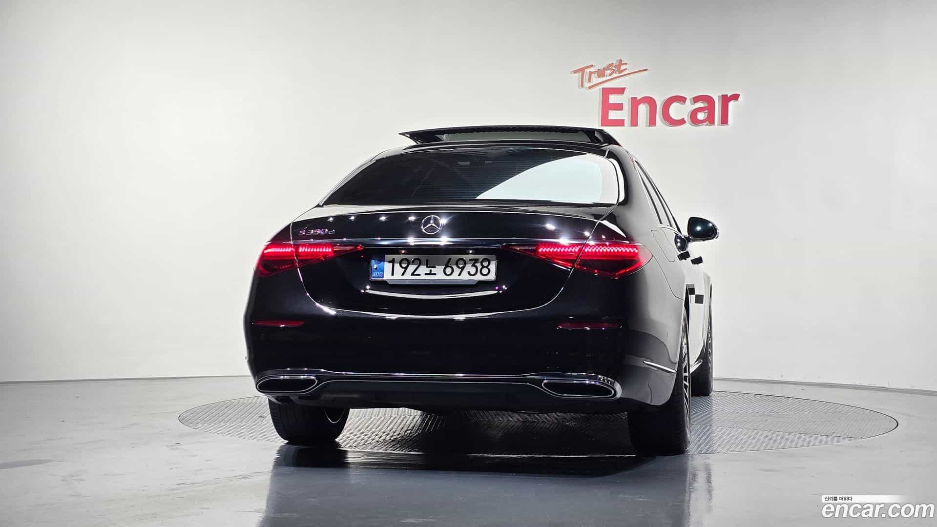 S-Class Mercedes-Benz 2022.0-OUTER-004
