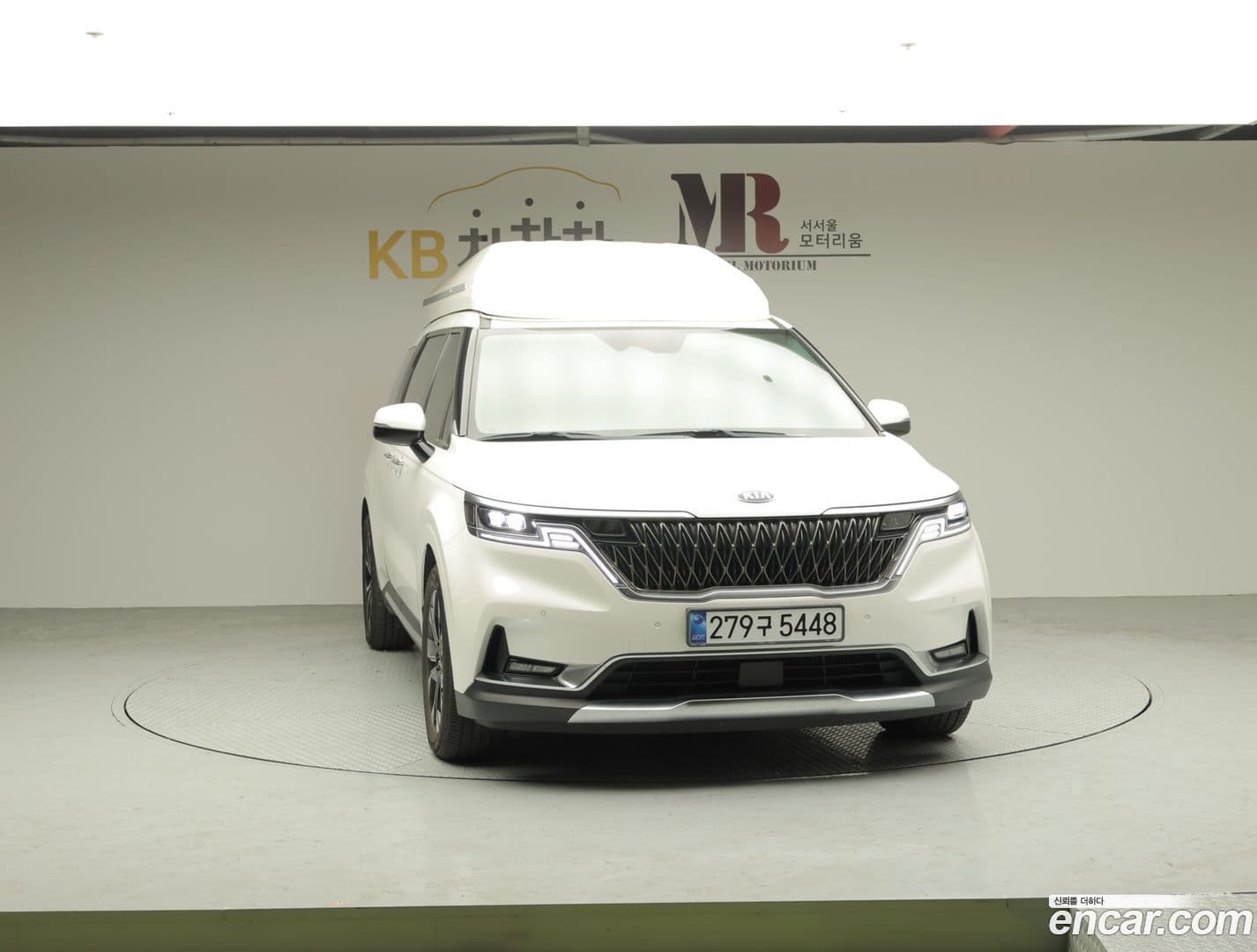 Main__Slider__Photo:Canival Kia 2020.8-0