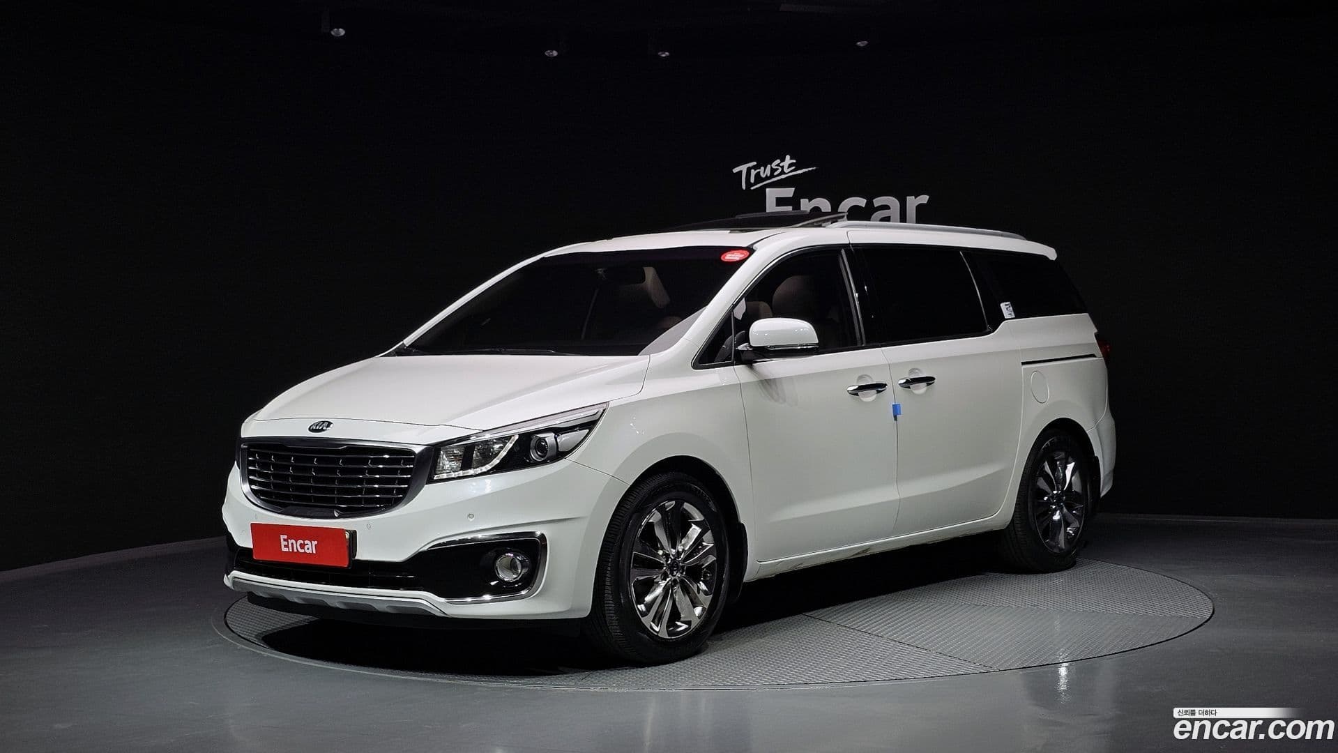Main__Slider__Photo:Canival Kia 2014.8-0