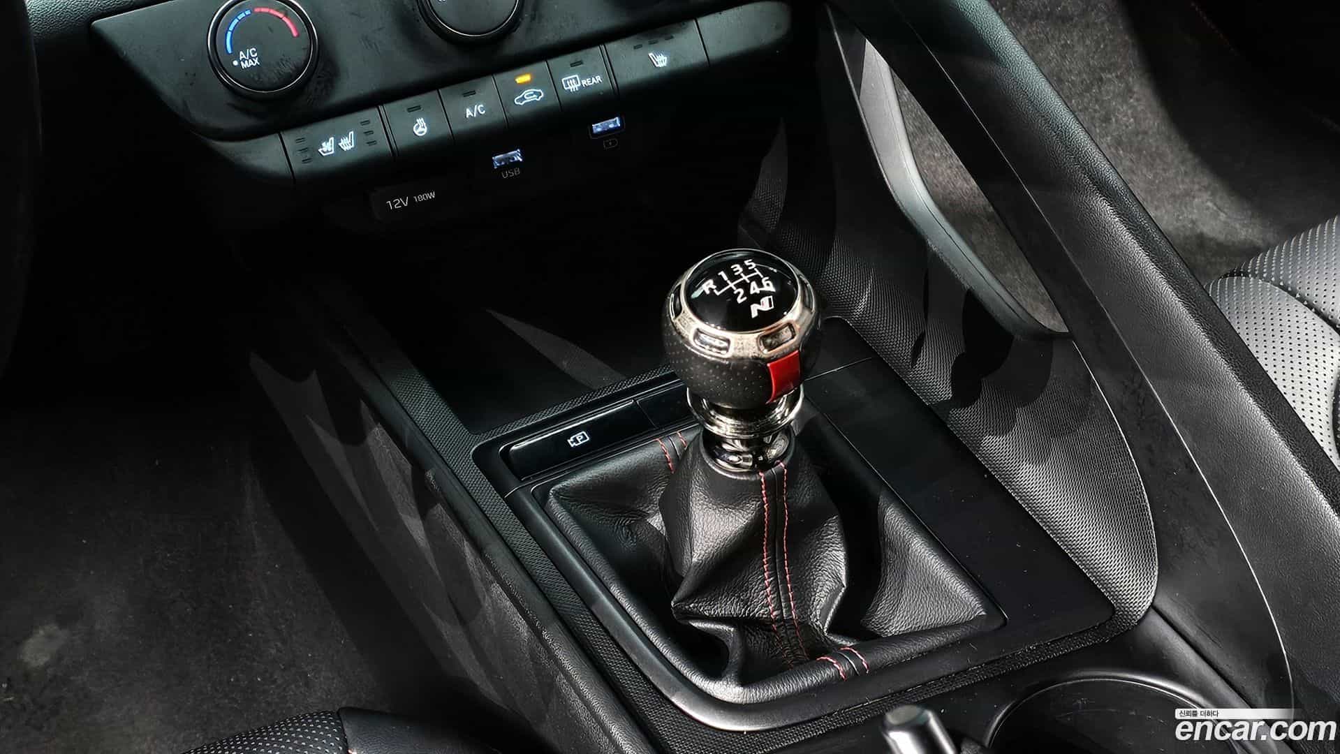 AVANTE Hyundai 2021.2-INNER-009