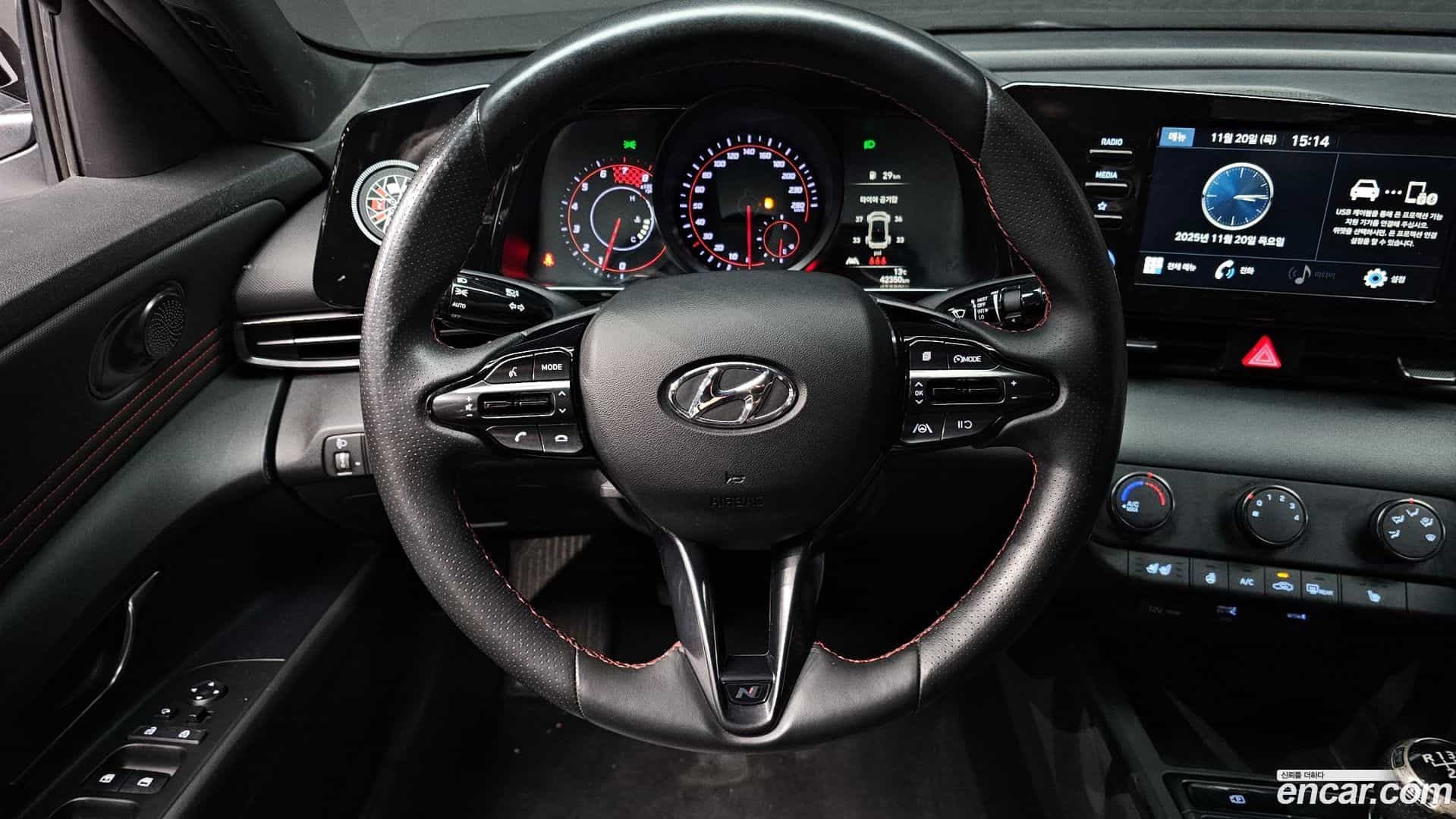 AVANTE Hyundai 2021.2-OPTION-017