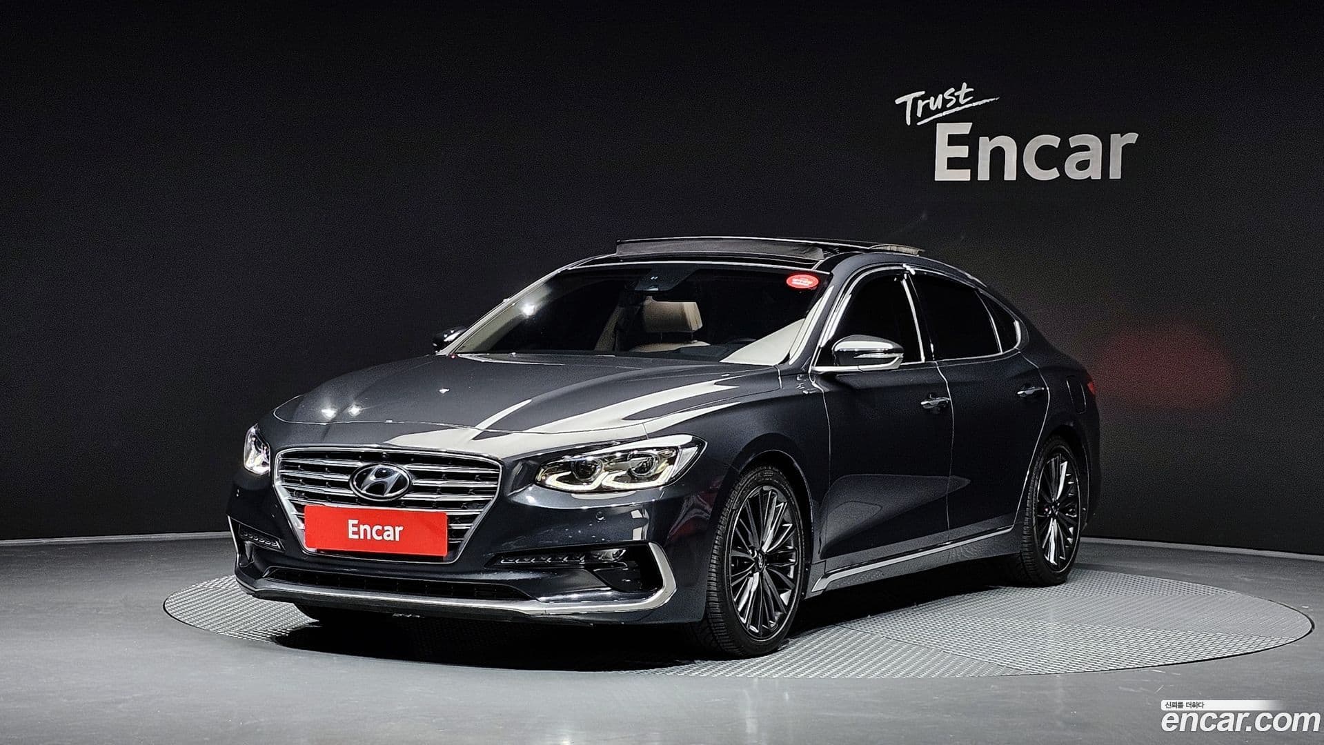 Main__Slider__Photo:Grandeur Hyundai 2017.2-0