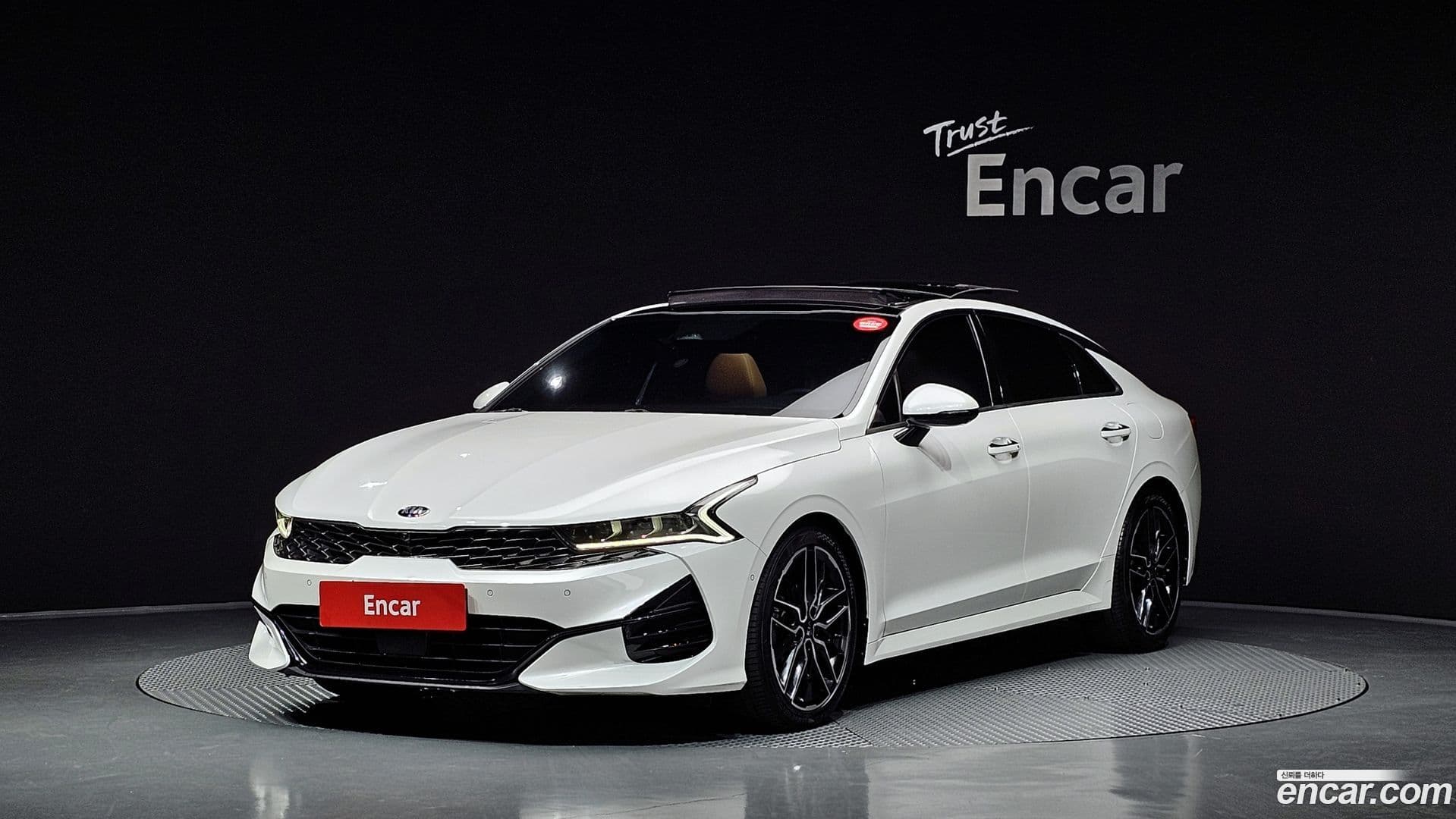 Main__Slider__Photo:K5 Kia 2020.8-0