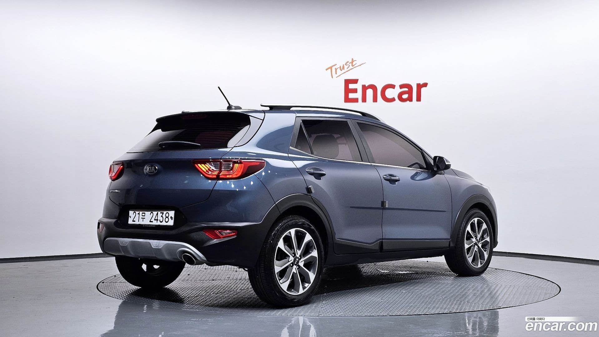 Main__Slider__Photo:Stonic Kia 2018.4-0