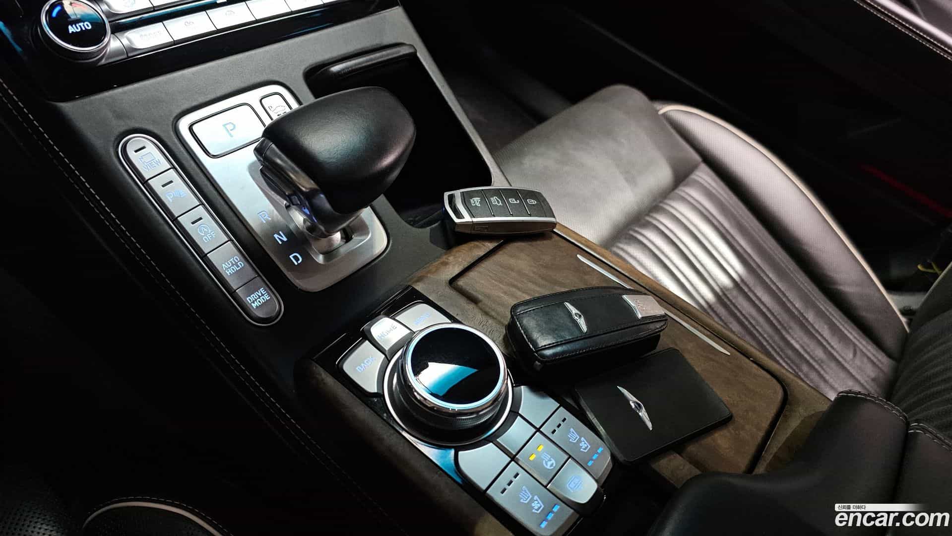 G90 Genesis 2019.4-INNER-009