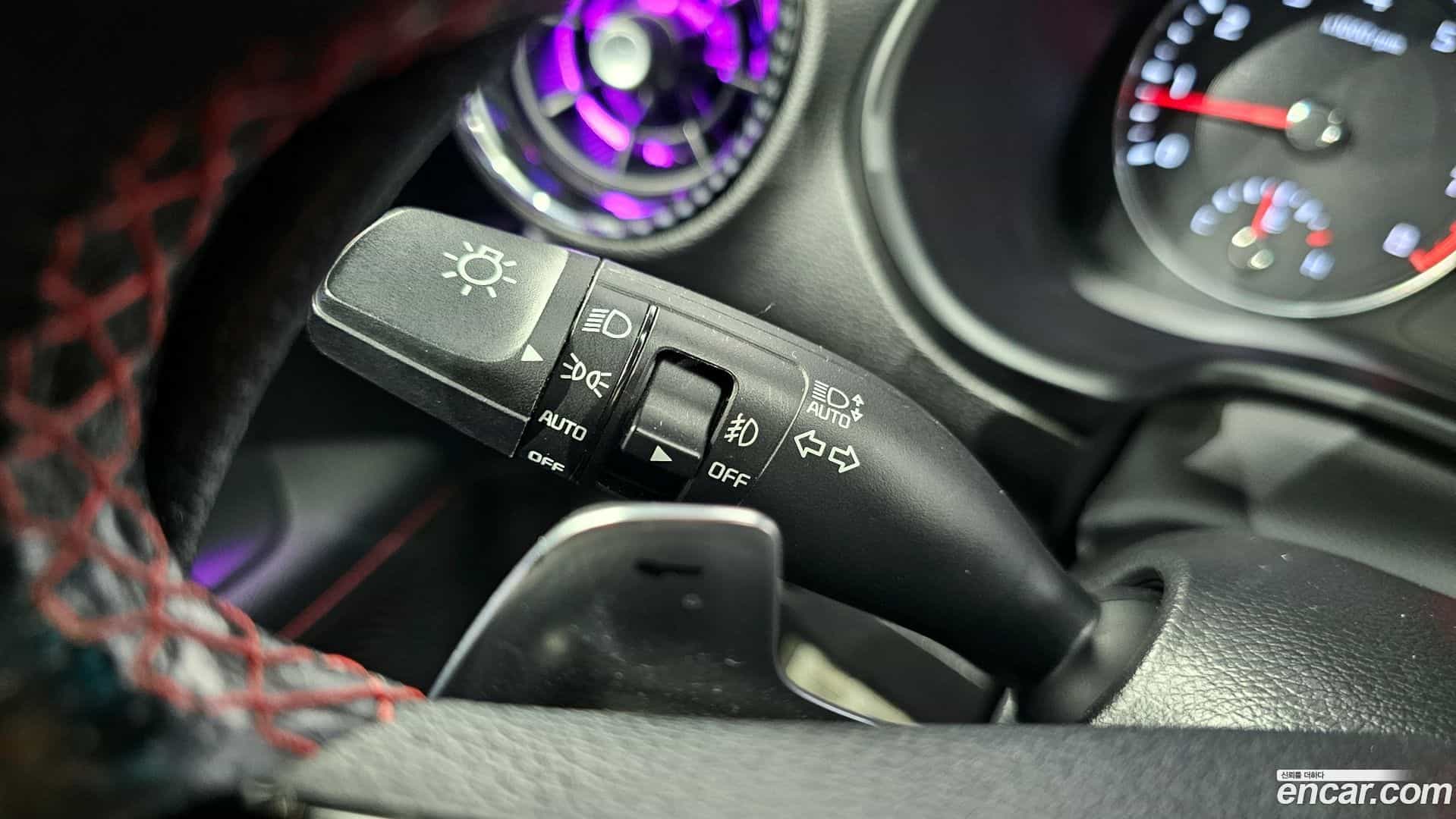 K3 Kia 2019.0-OPTION-020