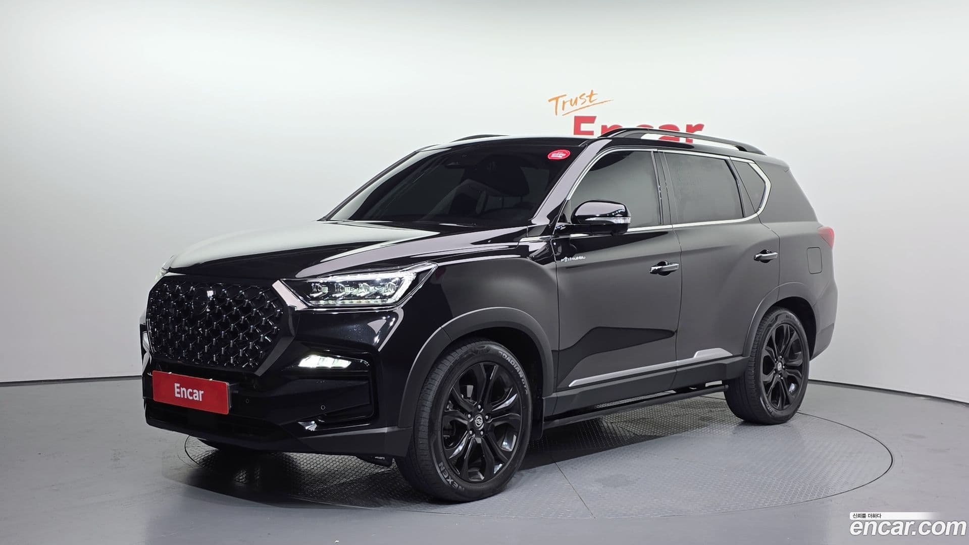 Main__Slider__Photo:Rexton KG Mobility 2021.8-0