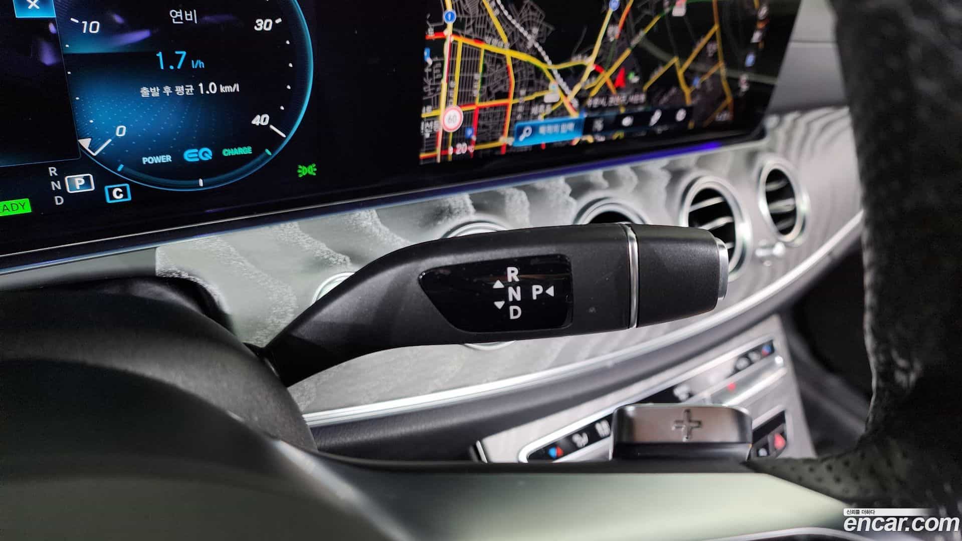 E-Class Mercedes-Benz 2020.11-INNER-009