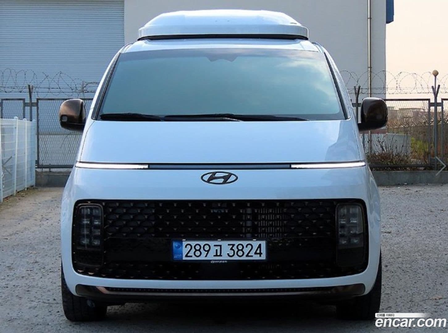 Main__Slider__Photo:Staria Hyundai 2022.9-0