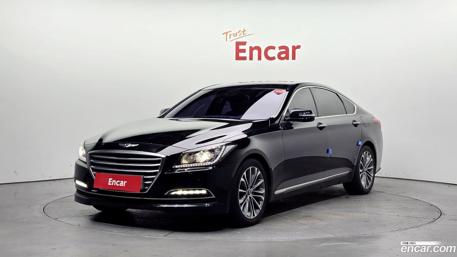 Main__Slider__Photo:Genesis Hyundai 2015.2-0