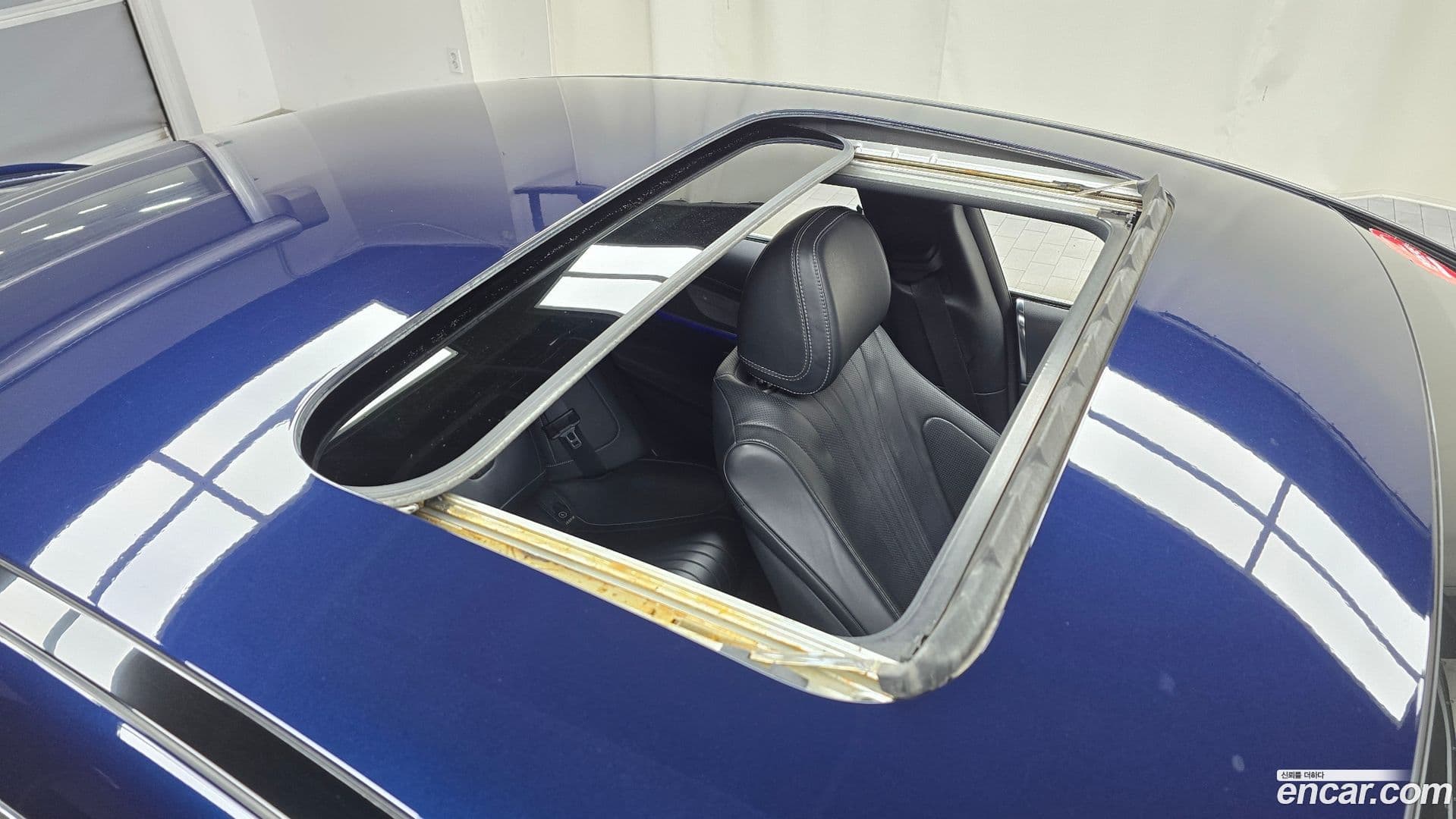 Main__Slider__Photo:CLS-Class Mercedes-Benz 2020.10-18